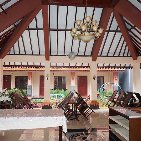 3C Familia Residence Yogyakarta Eksteriør billede