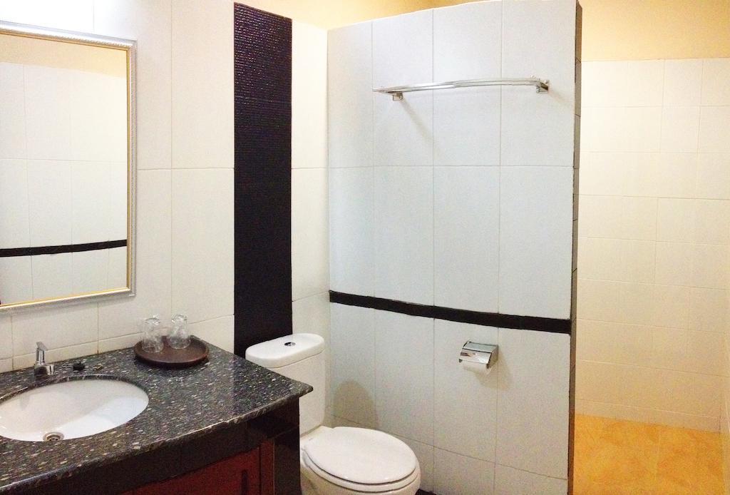 3C Familia Residence Yogyakarta Værelse billede