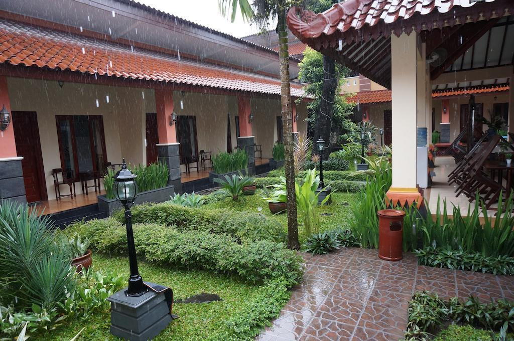 3C Familia Residence Yogyakarta Eksteriør billede