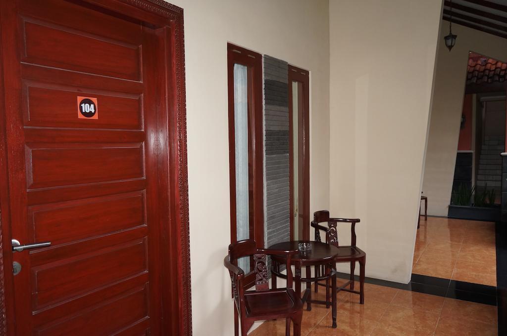 3C Familia Residence Yogyakarta Værelse billede