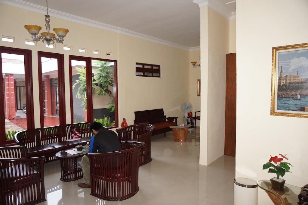 3C Familia Residence Yogyakarta Eksteriør billede